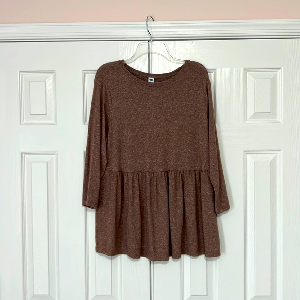 Old Navy empire waist shirt. Brown heather color. 1X